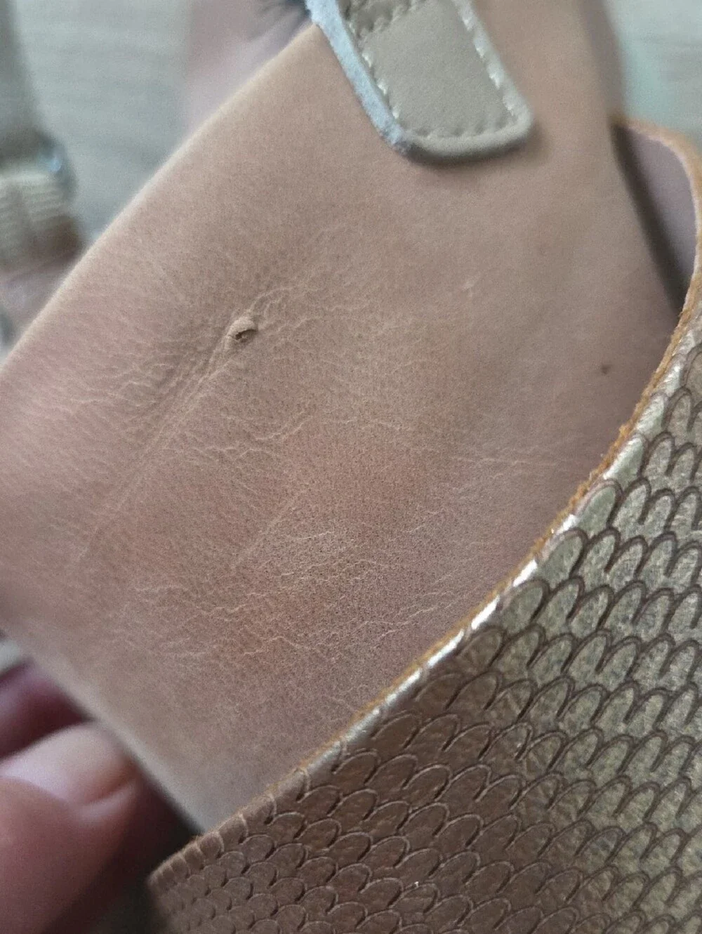 Women’s Rose Gold Cross-Strap OTBT 